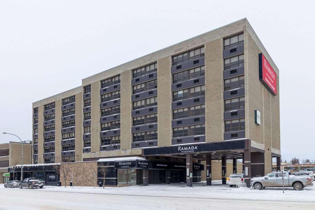 Ramada By Wyndham Northern Grand Hotel & Conference Centre Fort St. John Экстерьер фото